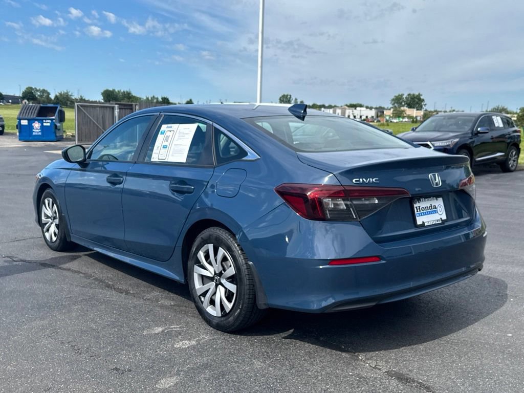 Used 2025 Honda Civic LX image 5