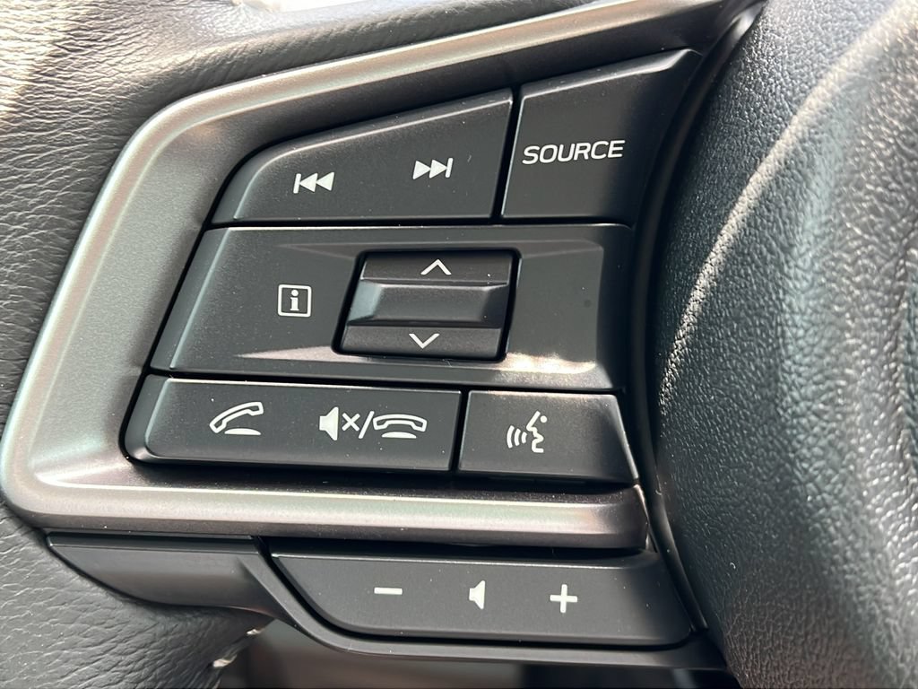 Used 2025 Subaru Outback Premium AWD/4WD image 29