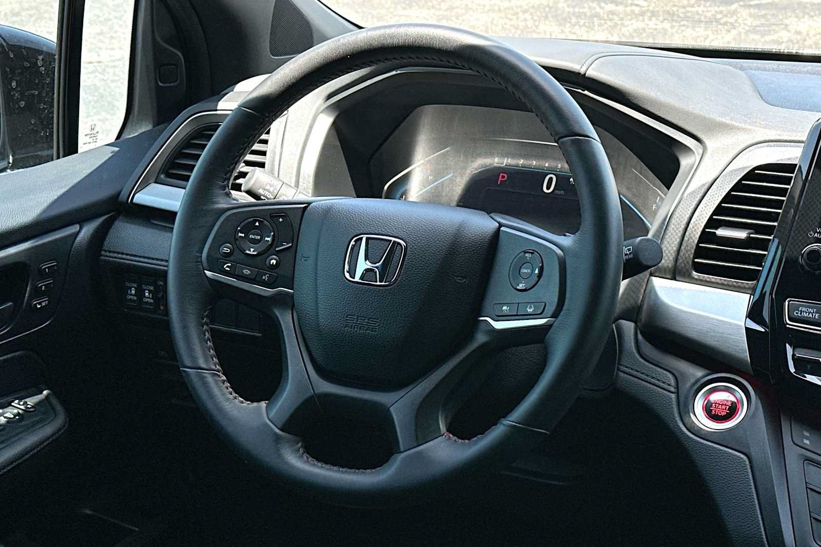 Used 2024 Honda Odyssey Sport image 27