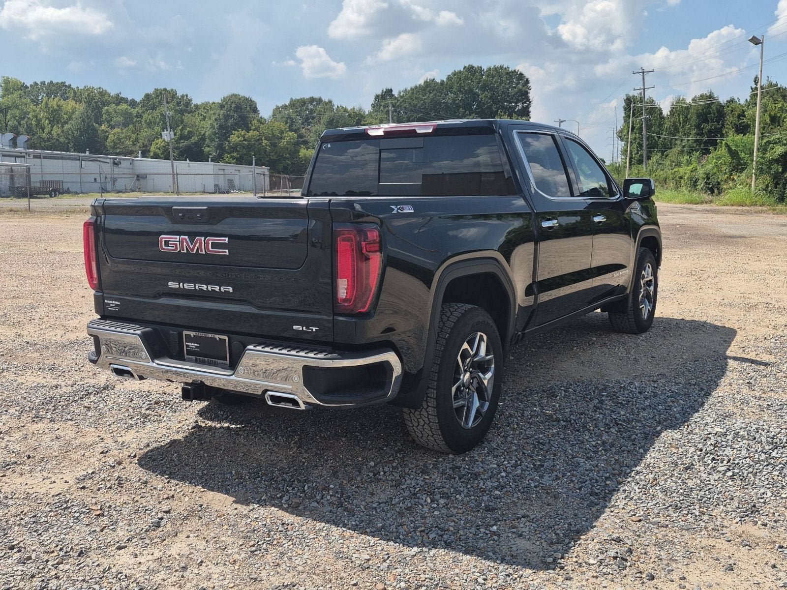 New 2026 GMC Sierra 1500 SLT AWD/4WD image 6