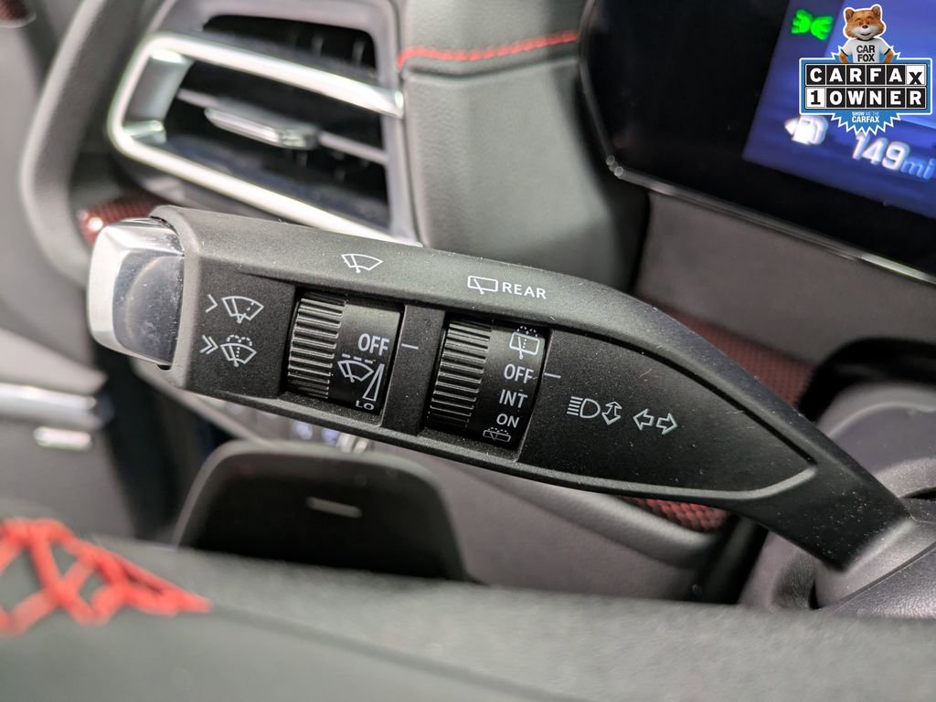 Used 2025 Chevrolet Traverse RS AWD/4WD image 17