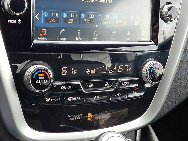 Used 2018 Nissan Murano SV image 16