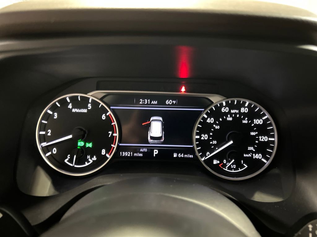 Used 2022 Nissan Rogue S image 14