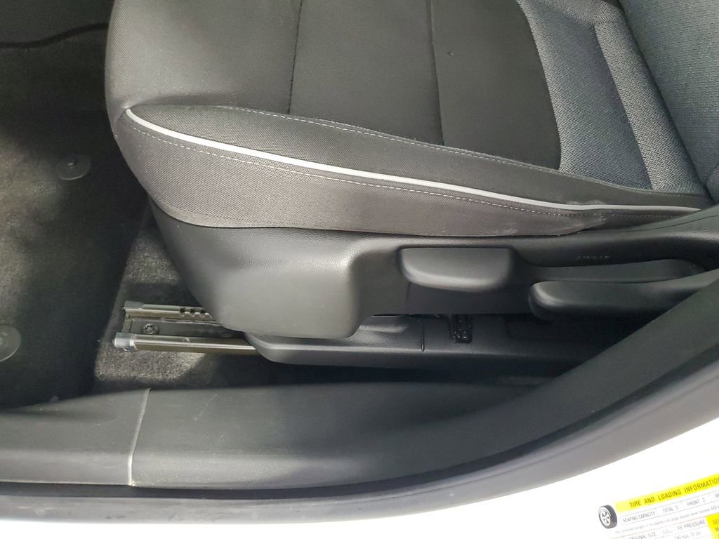 Used 2023 Chevrolet TrailBlazer LS w/ LPO, Blackout Package FWD image 27