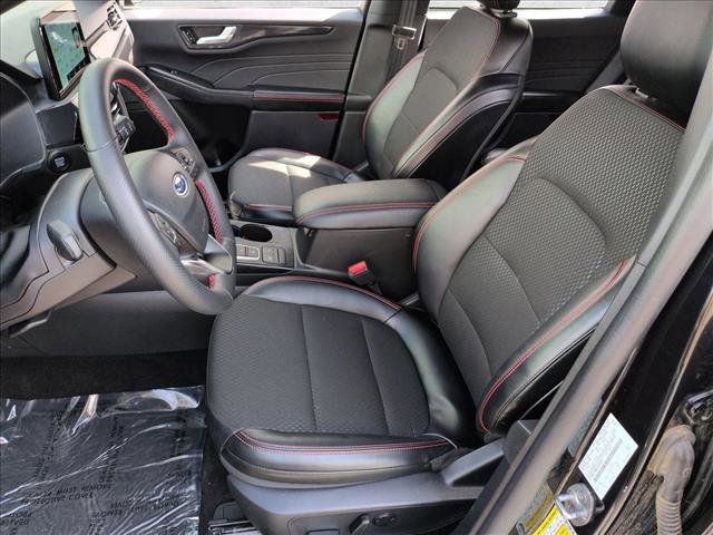 Used 2025 Ford Escape ST-Line image 15