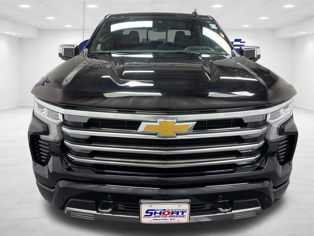 Used 2024 Chevrolet Silverado 1500 High Country w/ High Country Premium Package video 2