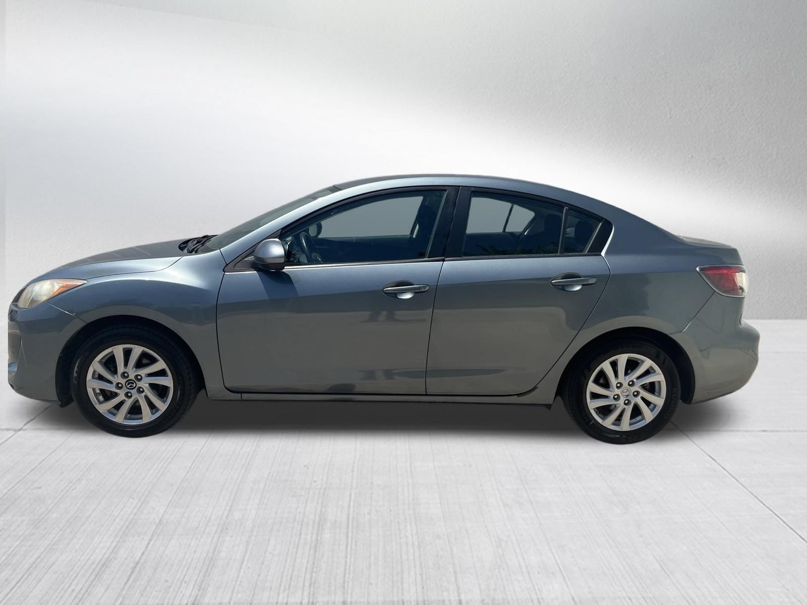 Used 2012 MAZDA MAZDA3 i Touring FWD image 4