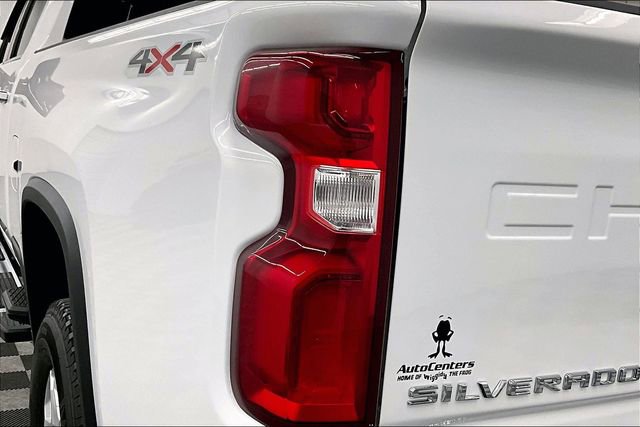 Used 2024 Chevrolet Silverado 3500 LTZ image 35