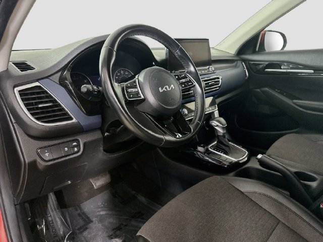Used 2022 Kia Seltos S FWD image 22