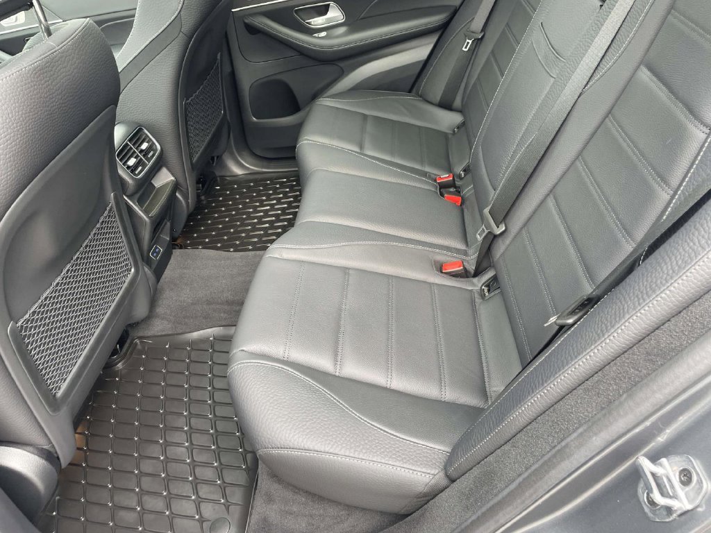 Used 2025 Mercedes-Benz GLE 580 4MATIC image 16
