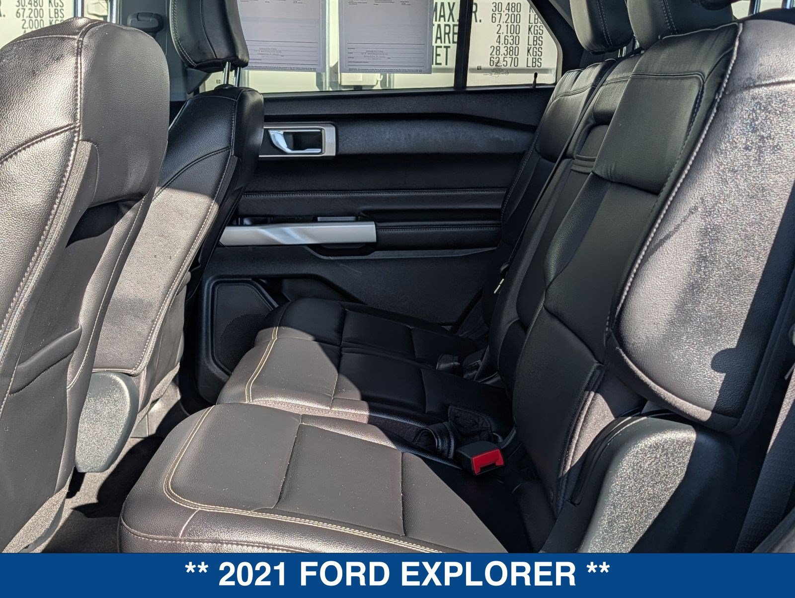 Certified 2021 Ford Explorer XLT w/ Equipment Group 202A AWD/4WD image 16
