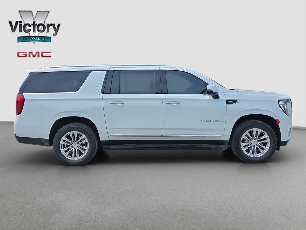 Used 2024 GMC Yukon XL SLT w/ SLT Luxury Package AWD/4WD image 19