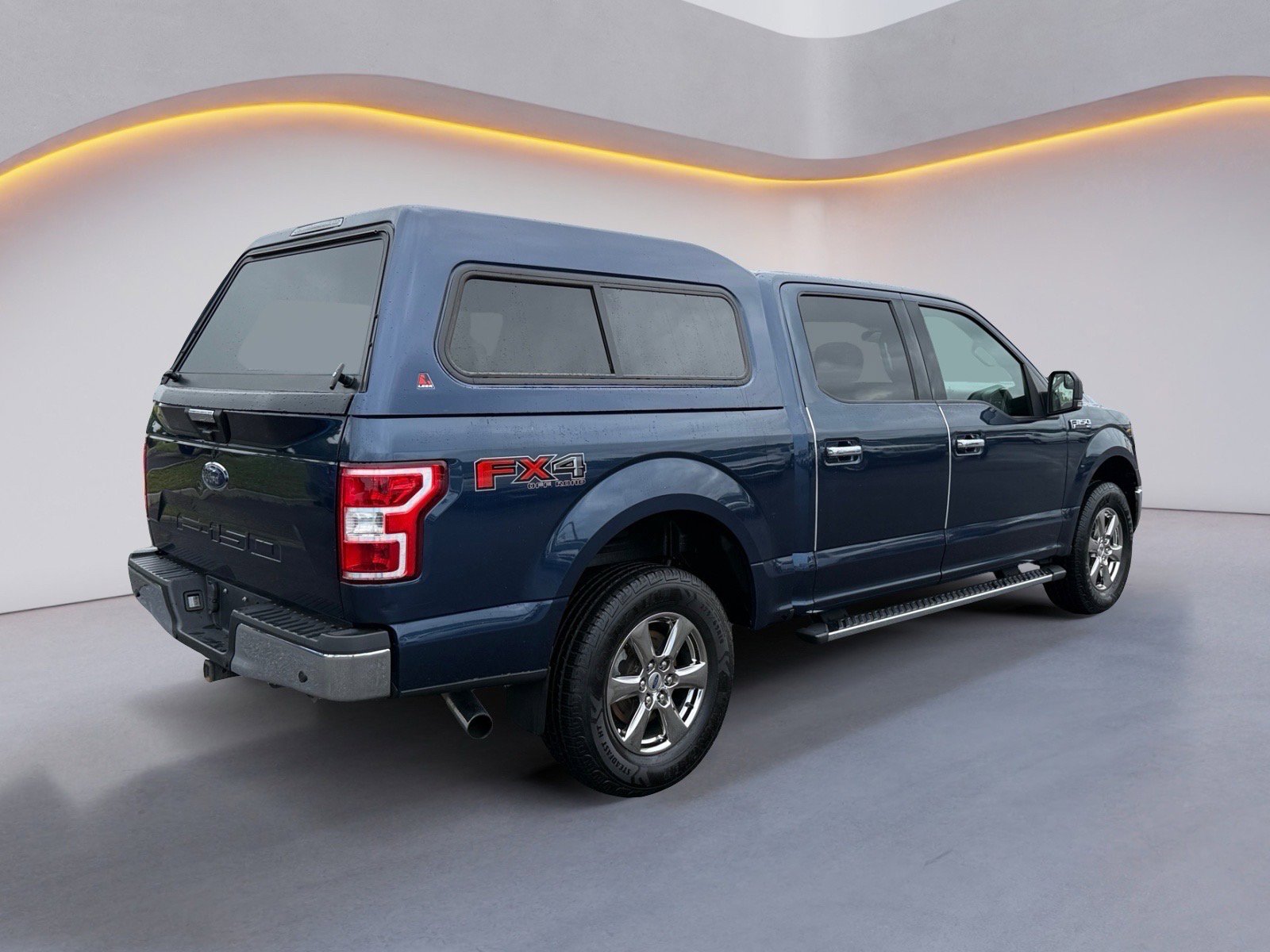 Used 2020 Ford F150 XLT w/ Equipment Group 302A Luxury AWD/4WD image 3