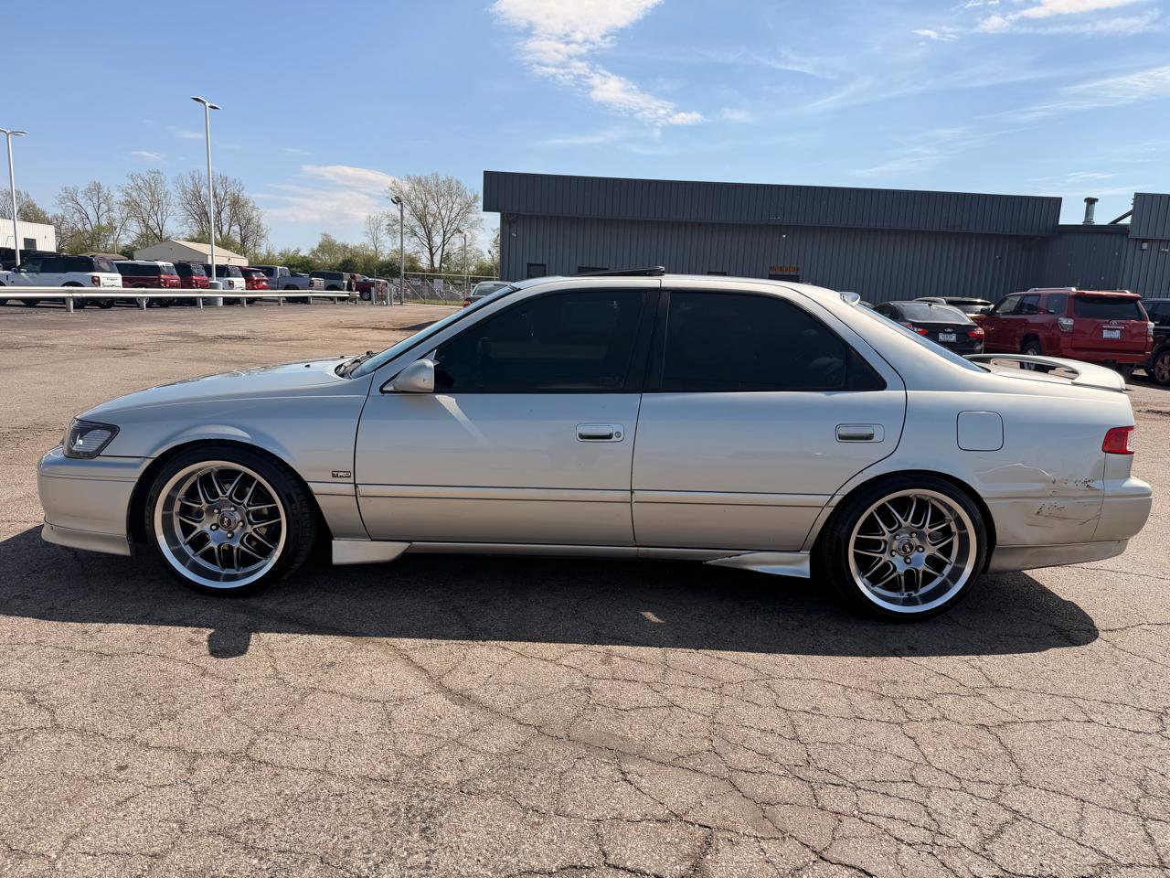 Used 2000 Toyota Camry XLE FWD image 7