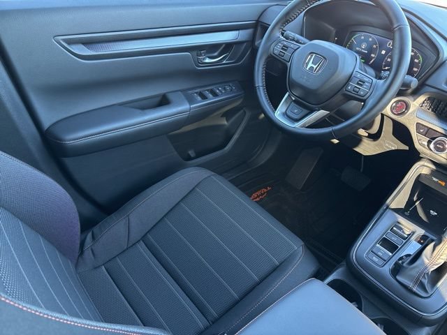 Used 2026 Honda CR-V TrailSport image 13