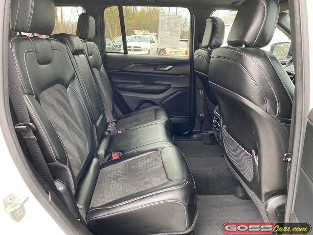 Certified 2024 Jeep Grand Cherokee Altitude image 7
