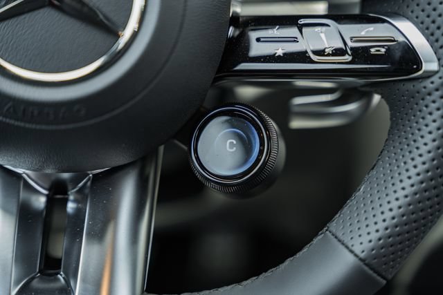 New 2026 Mercedes-Benz C 43 AMG 4MATIC Sedan image 31
