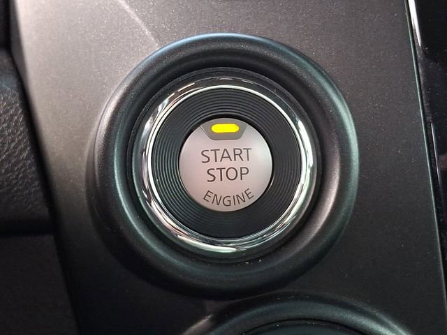 Used 2024 Nissan Titan PRO-4X w/ Off Road Protection Package image 23