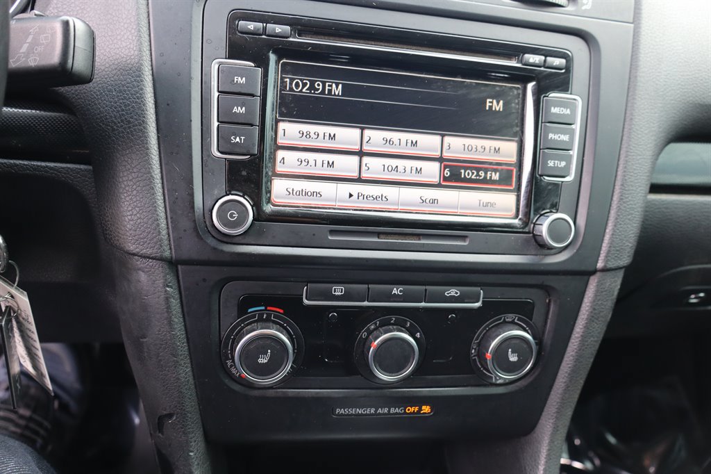 Used 2012 Volkswagen Jetta TDI FWD image 21