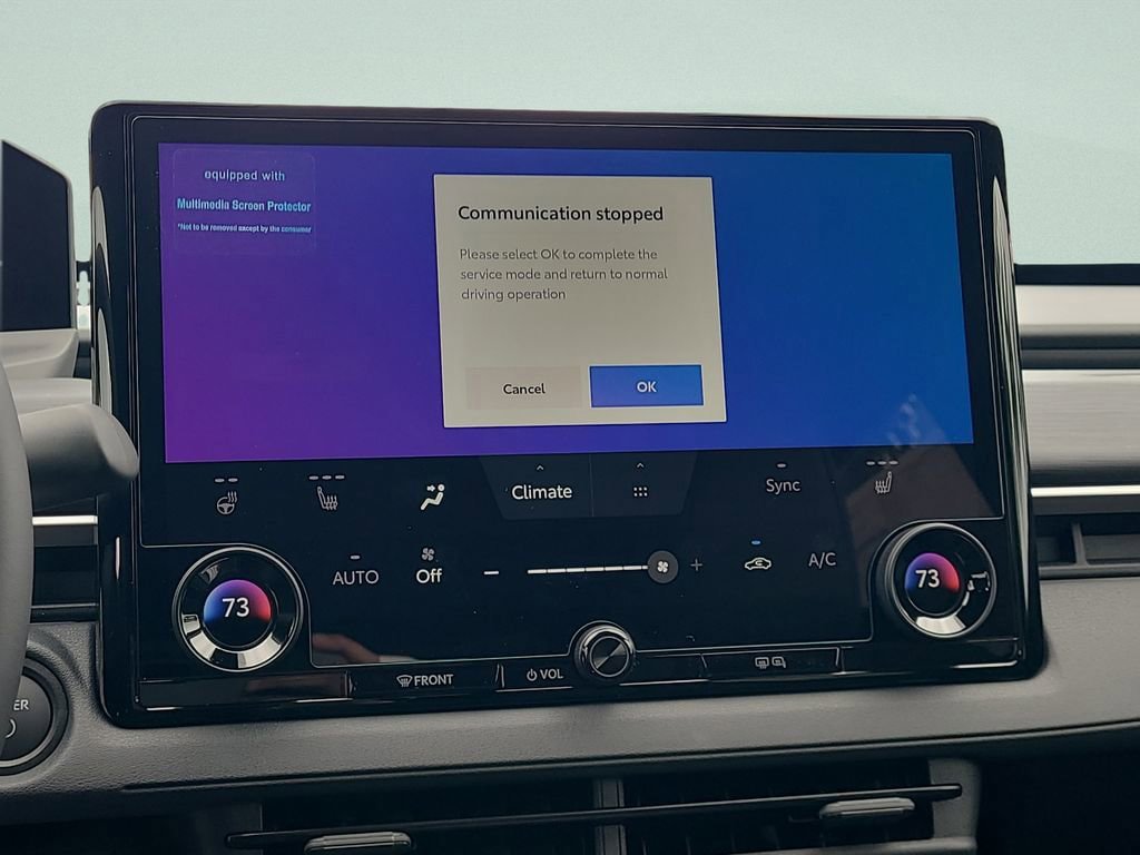New 2026 Toyota C-HR AWD/4WD image 17