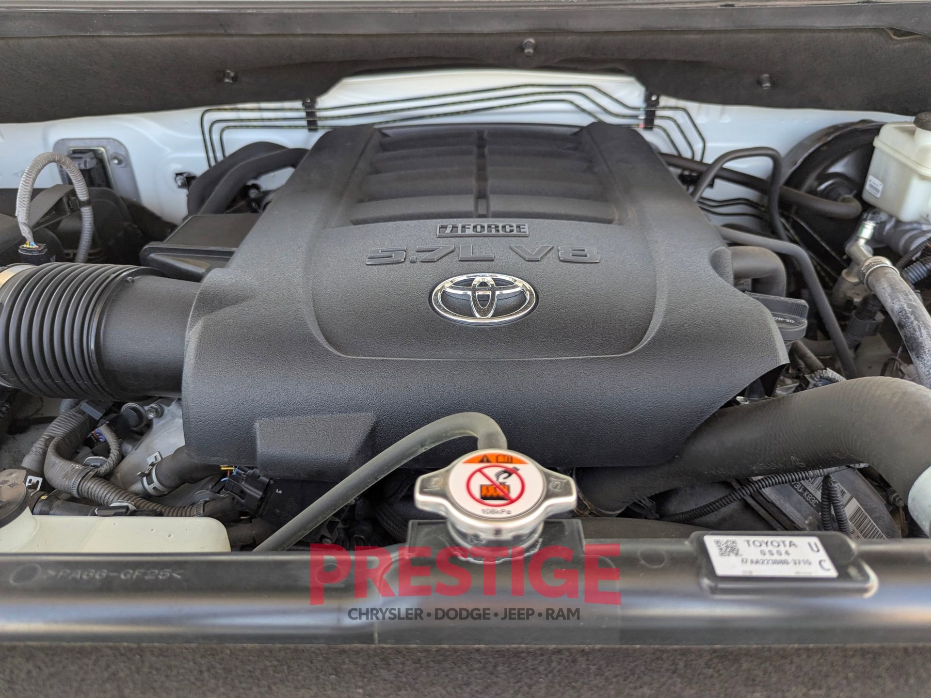 Used 2018 Toyota Tundra SR5 AWD/4WD image 30