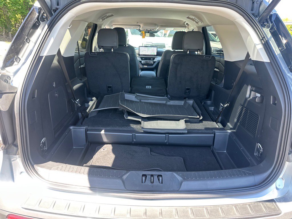 New 2025 Ford Explorer Active w/ Active Comfort Package image 37