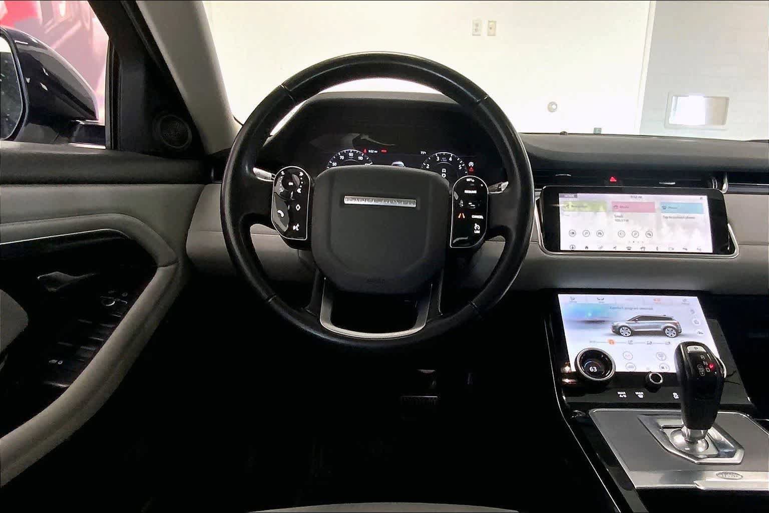 Used 2020 Land Rover Range Rover Evoque SE AWD/4WD image 12