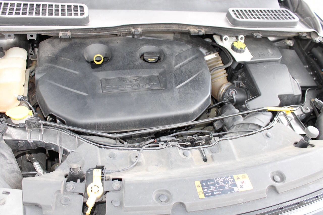 Used 2015 Ford Escape Titanium AWD/4WD image 25