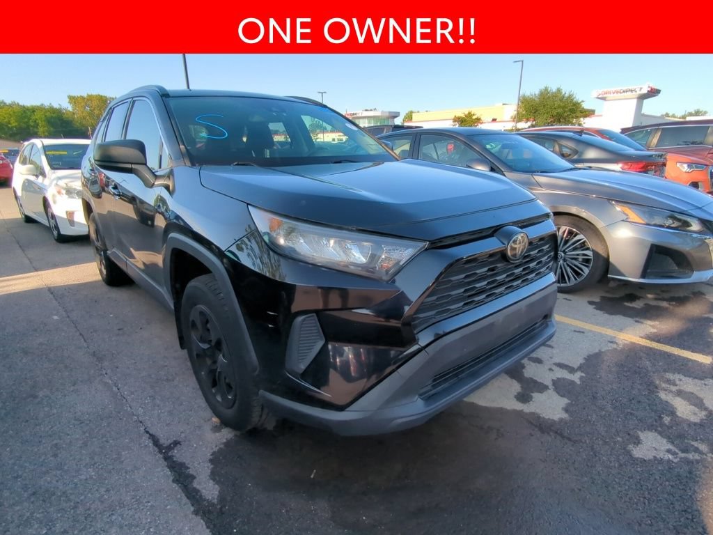 Used 2019 Toyota RAV4 LE w/ All Weather Liner Package AWD/4WD image 3