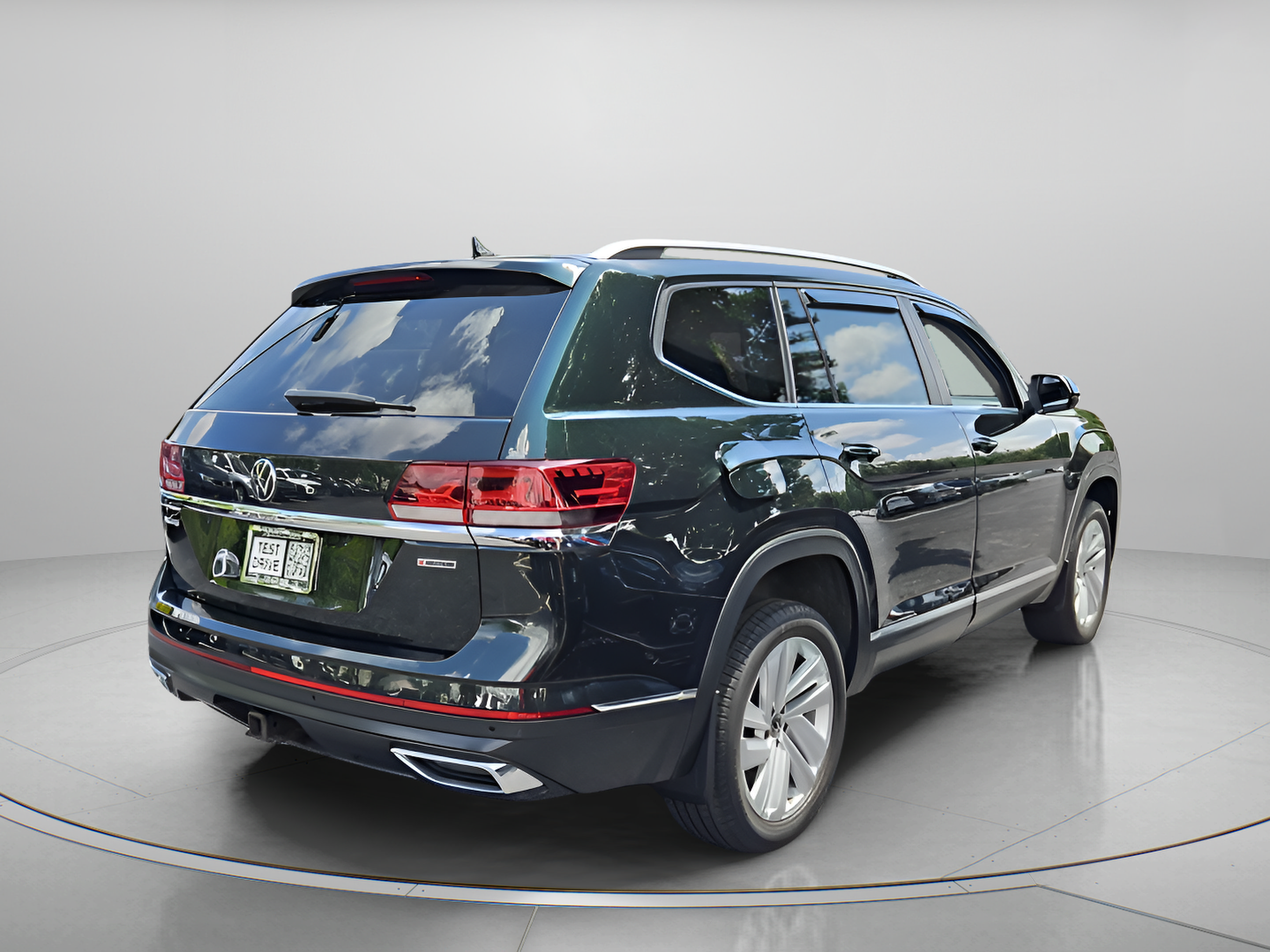 Certified 2021 Volkswagen Atlas SEL AWD/4WD image 5