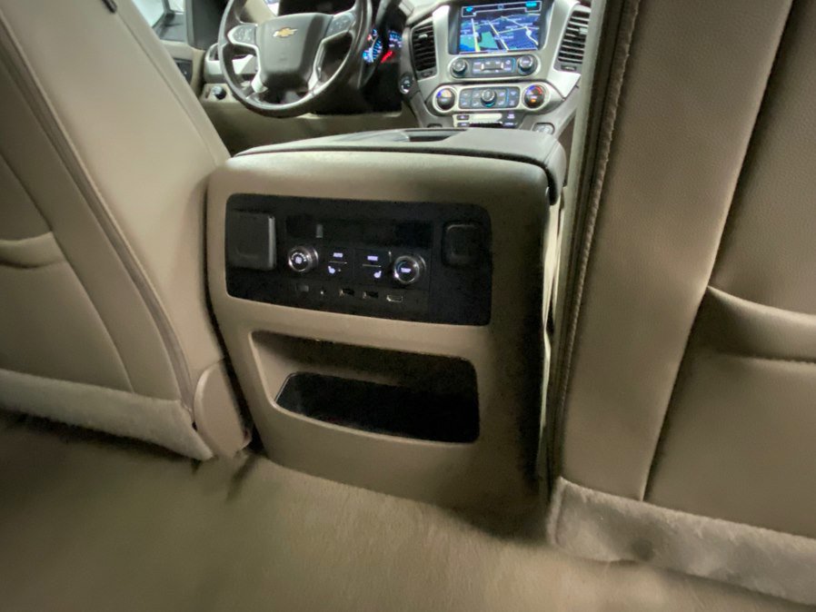 Used 2019 Chevrolet Tahoe LT w/ LT Signature Package AWD/4WD image 39