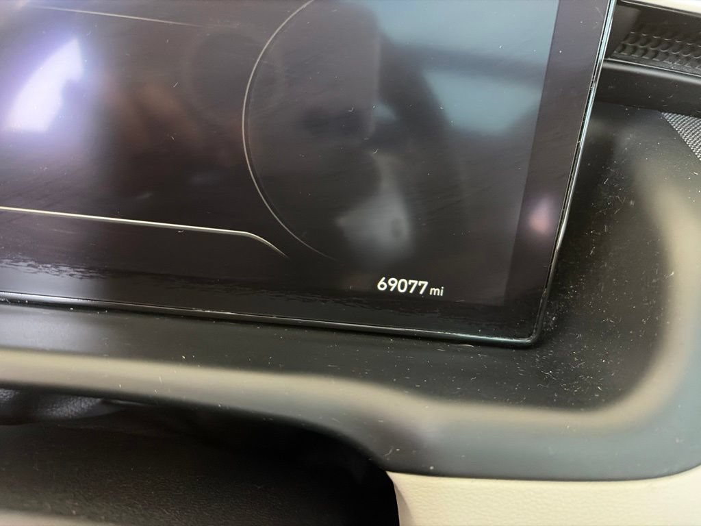Used 2022 Hyundai Tucson Limited FWD image 2