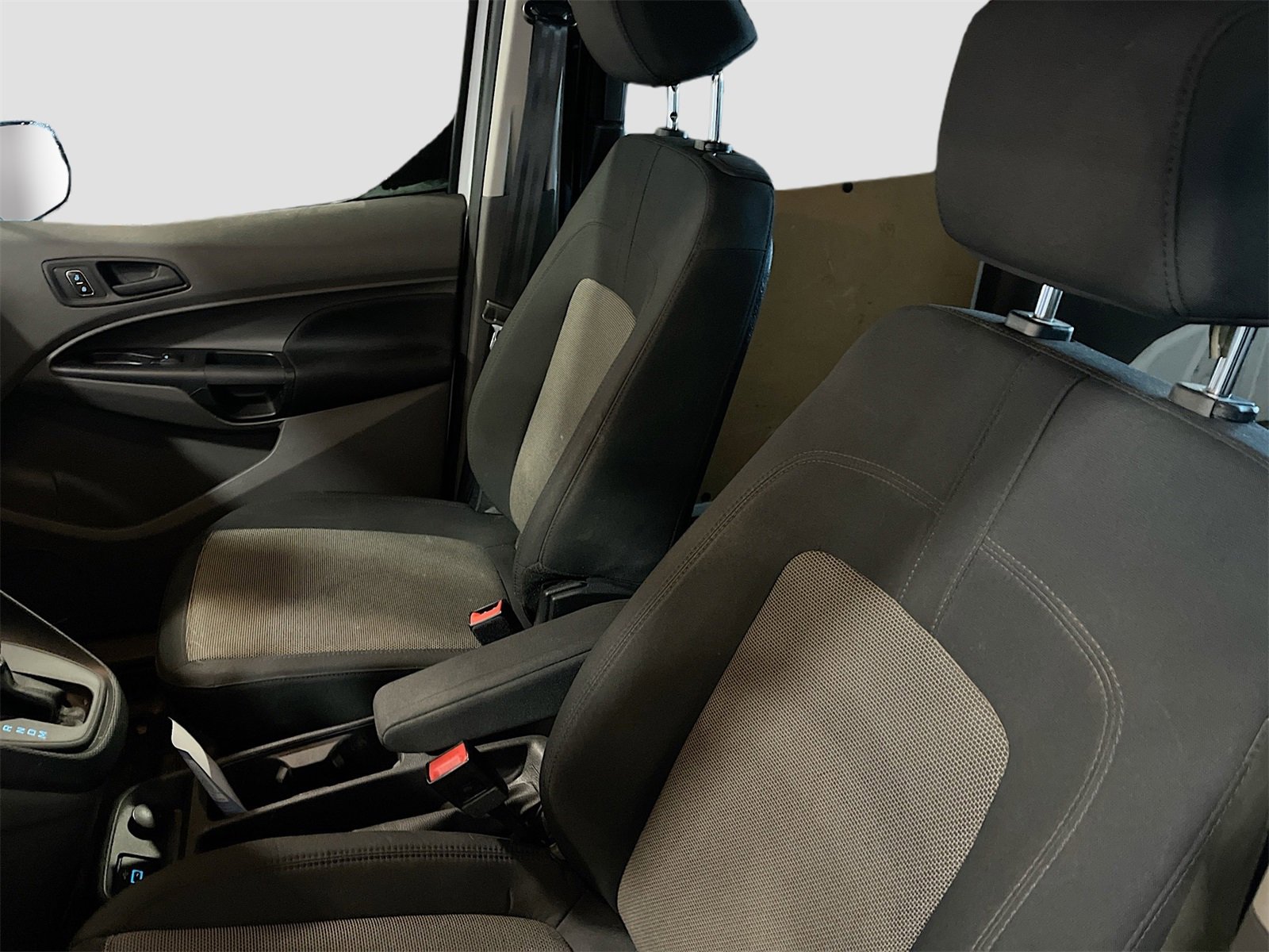 Used 2023 Ford Transit Connect XL image 20