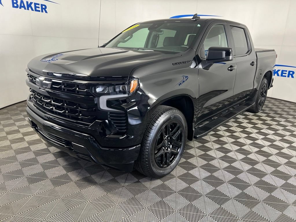 Certified 2026 Chevrolet Silverado 1500 RST w/ Dark Appearance Package AWD/4WD image 1