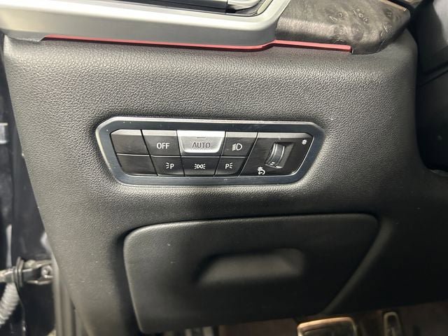 Used 2022 BMW X5 M50i w/ Executive Package AWD/4WD image 19