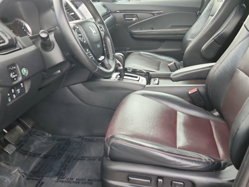 Used 2018 Honda Ridgeline Black Edition image 7