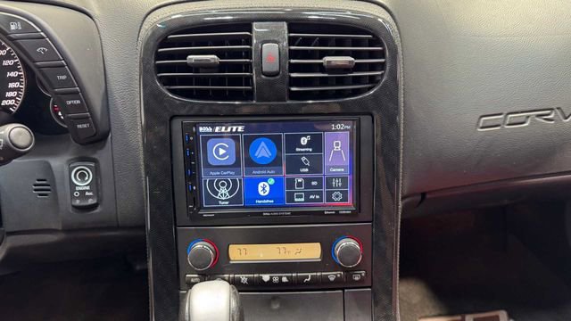 Used 2013 Chevrolet Corvette Convertible image 24