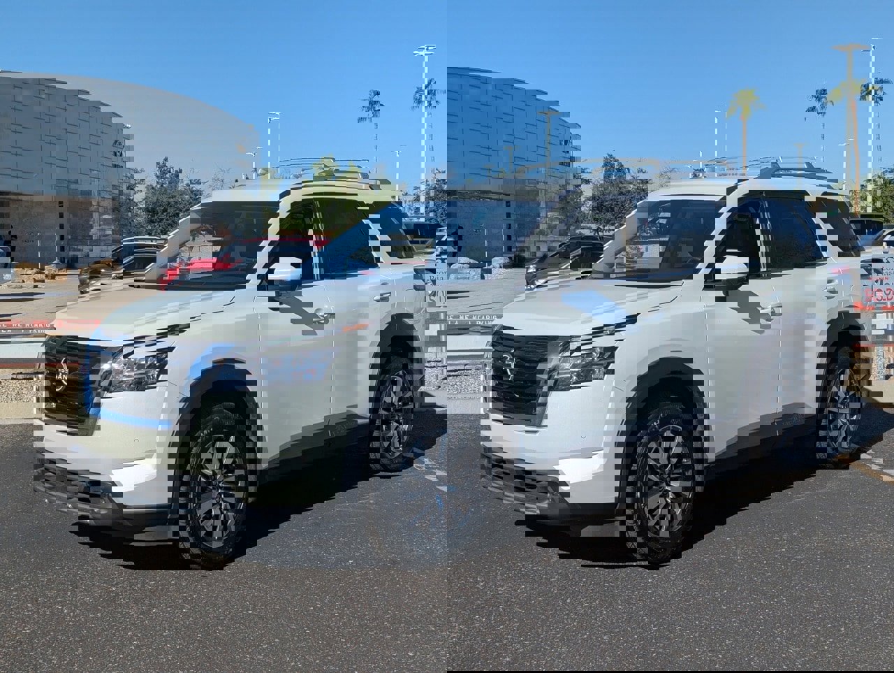 Certified 2022 Nissan Pathfinder SL