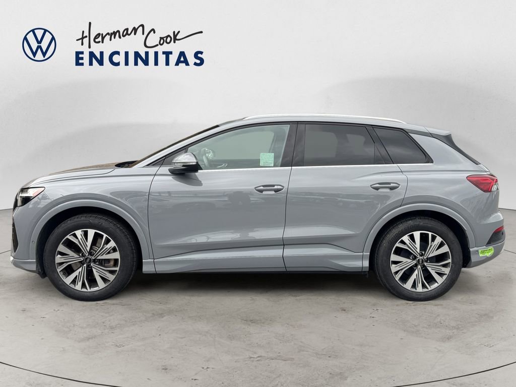 Used 2023 Audi Q4 e-tron Premium Plus w/ Premium Plus image 2