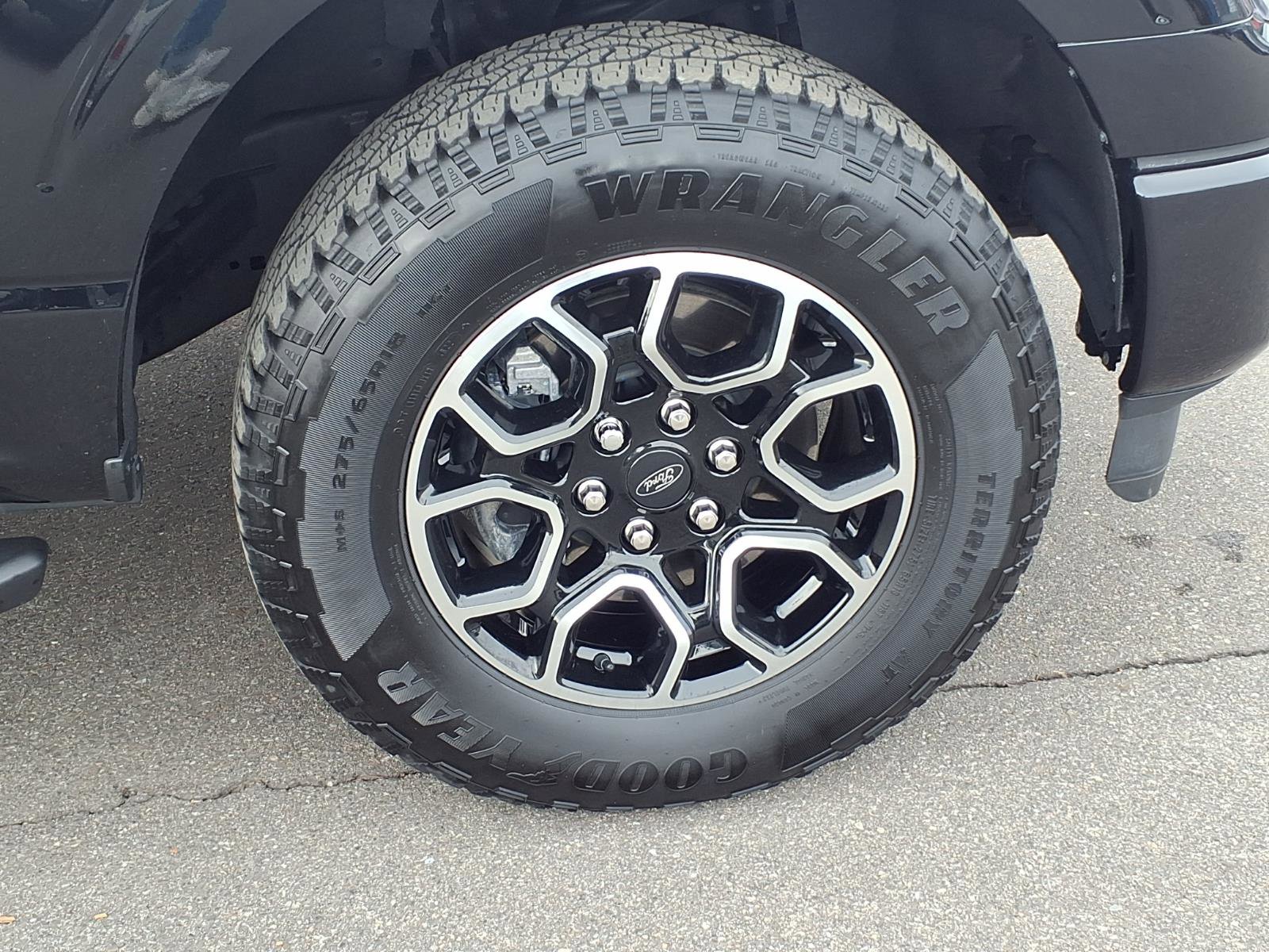 Used 2023 Ford F150 XLT w/ Equipment Group 302A High image 27