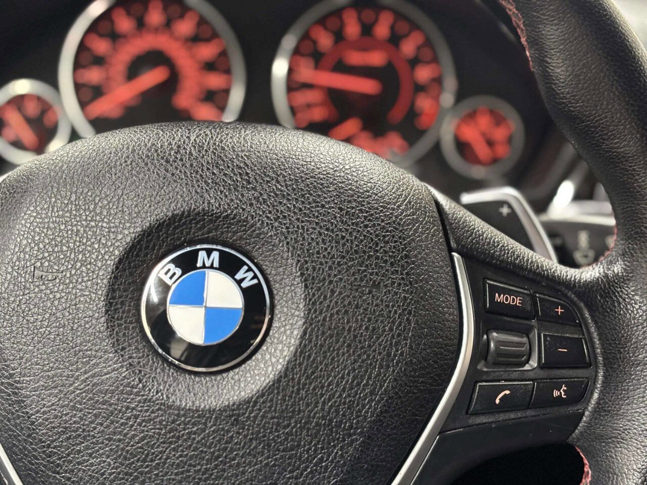 Used 2016 BMW 328i xDrive Sedan AWD/4WD image 28