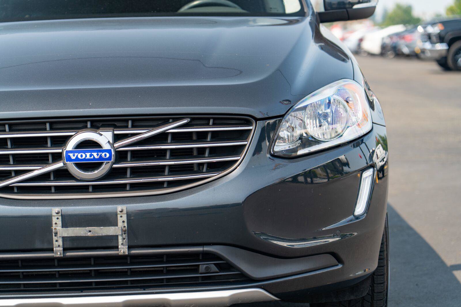 Used 2015 Volvo XC60 T5 AWD/4WD image 5