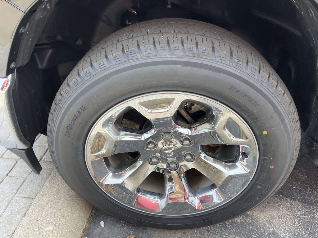 Used 2021 RAM 1500 Big Horn AWD/4WD image 2