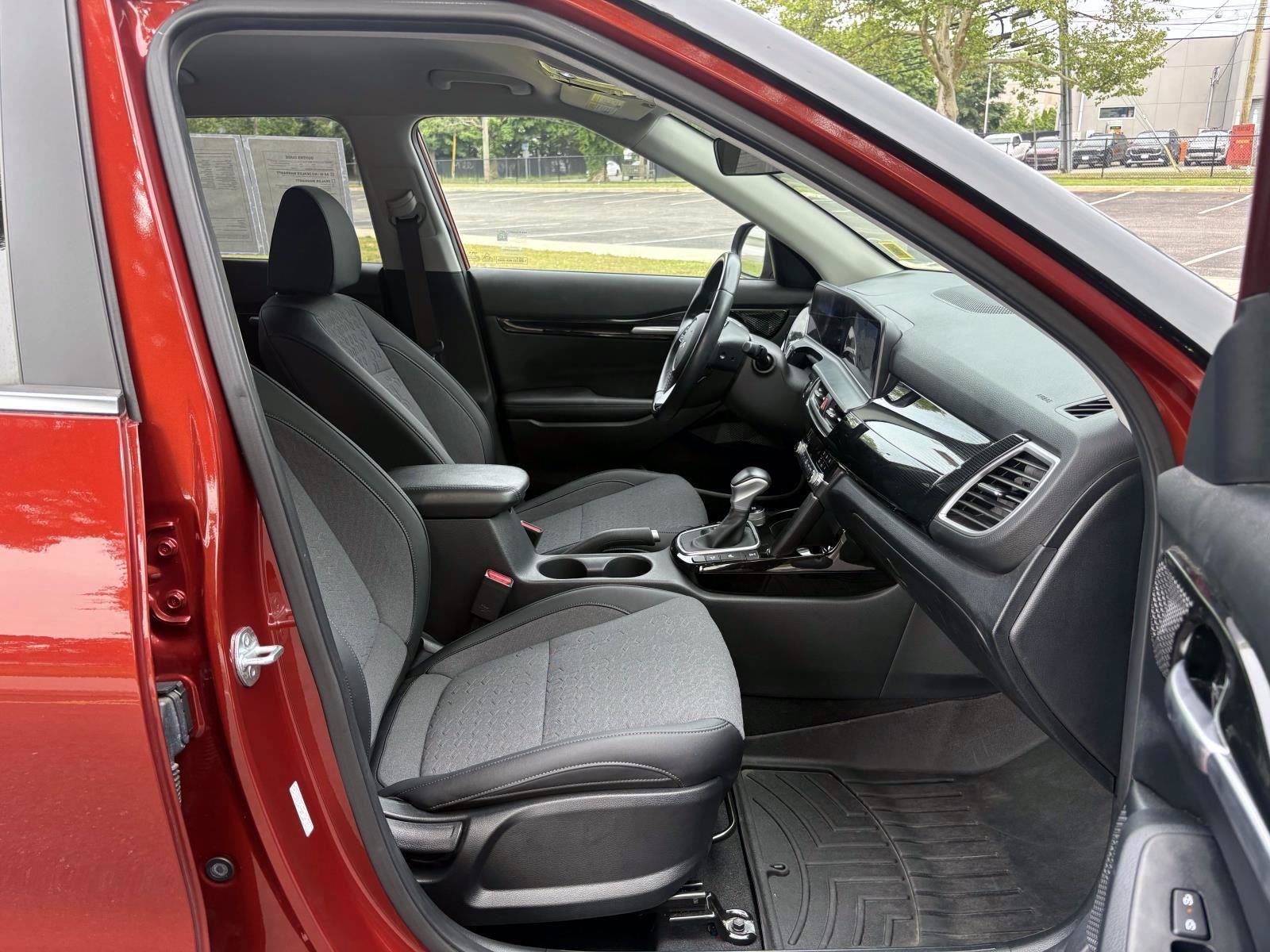Certified 2024 Kia Seltos S AWD/4WD image 24