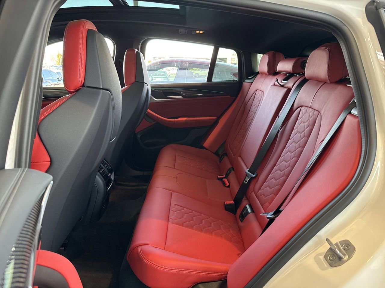 New 2025 BMW X4 M image 38