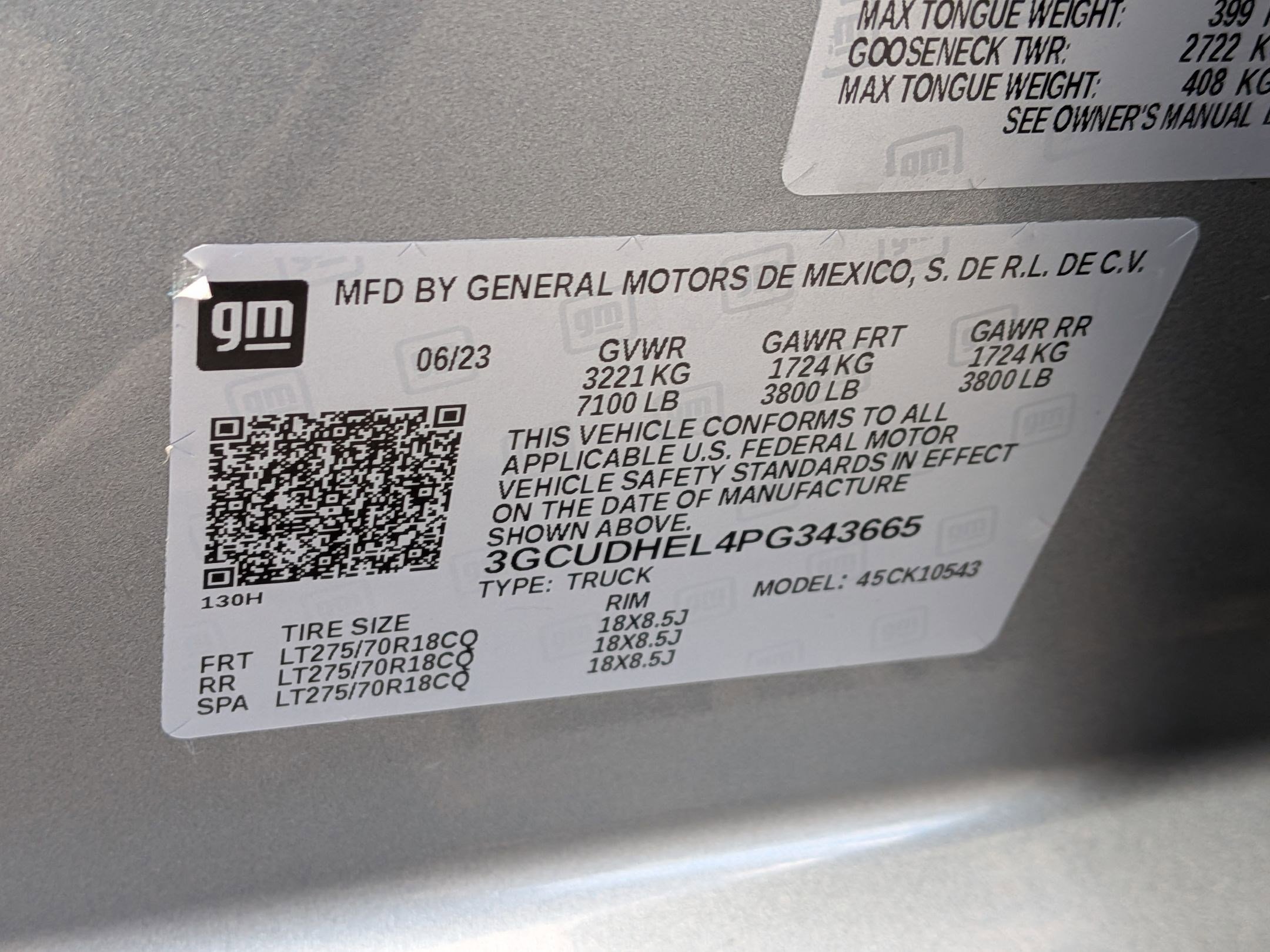 Used 2023 Chevrolet Silverado 1500 ZR2 w/ Technology Package AWD/4WD image 32