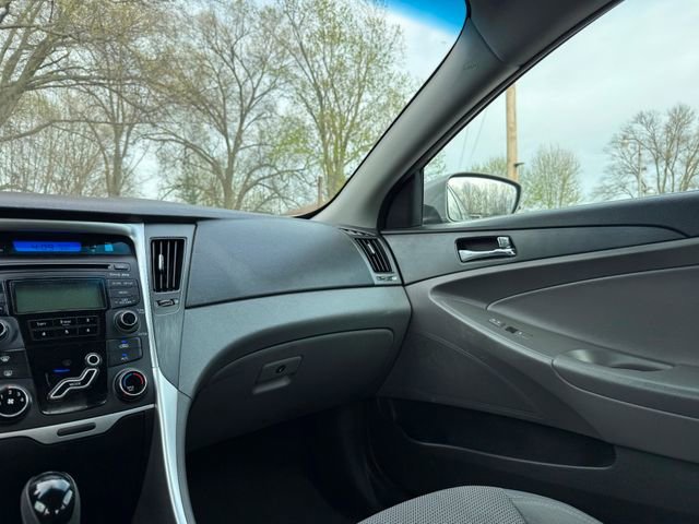 Used 2013 Hyundai Sonata GLS w/ Popular Equipment Pkg FWD image 10