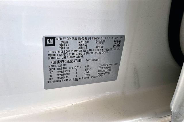 Used 2014 GMC Sierra 1500 SLT w/ SLT Crew Cab Value Package AWD/4WD image 16