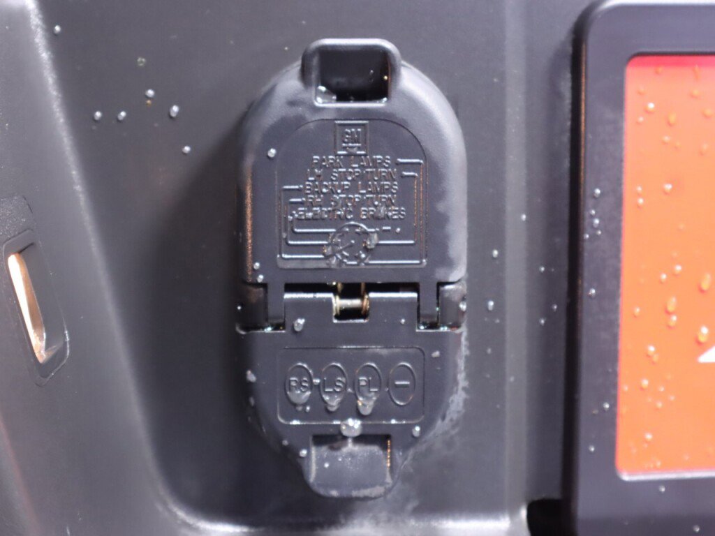 Used 2016 Chevrolet Silverado 1500 LTZ image 36