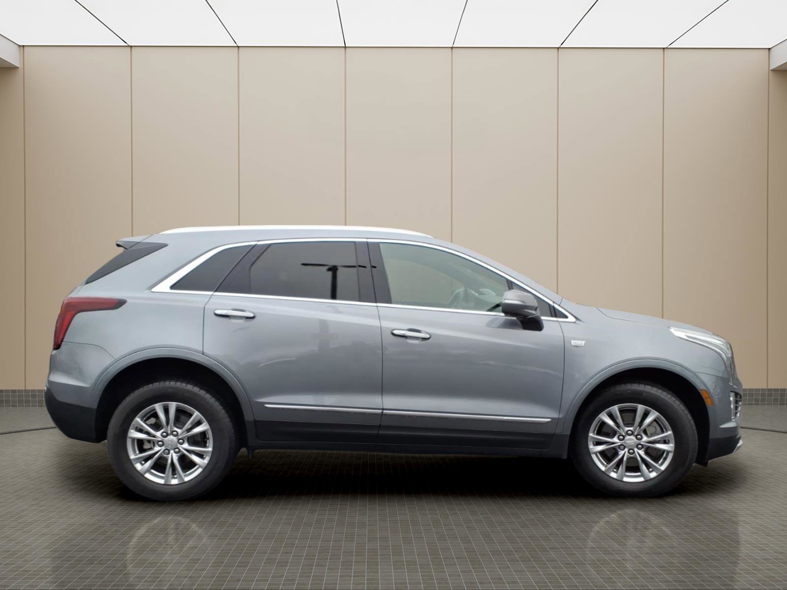 Used 2020 Cadillac XT5 Premium Luxury image 5